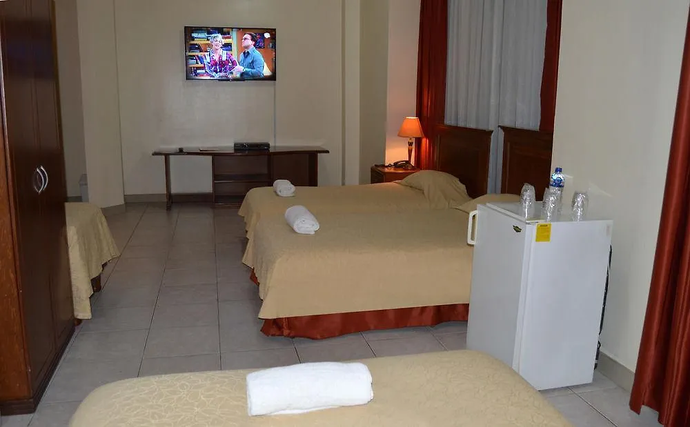 Hotel Las Penas Guayaquil 3*,  Ecuador