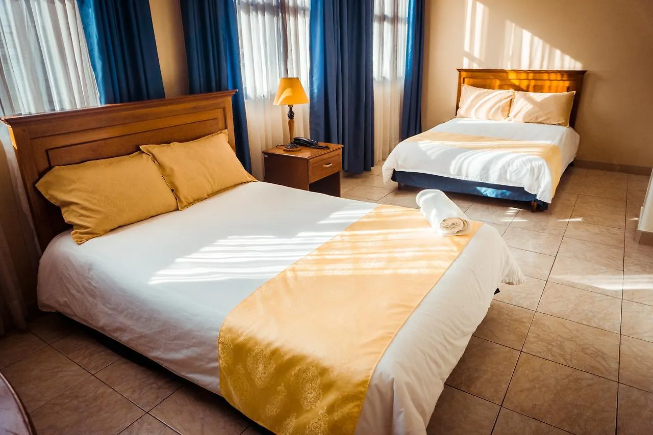***  Hotel Las Penas Guayaquil Ecuador